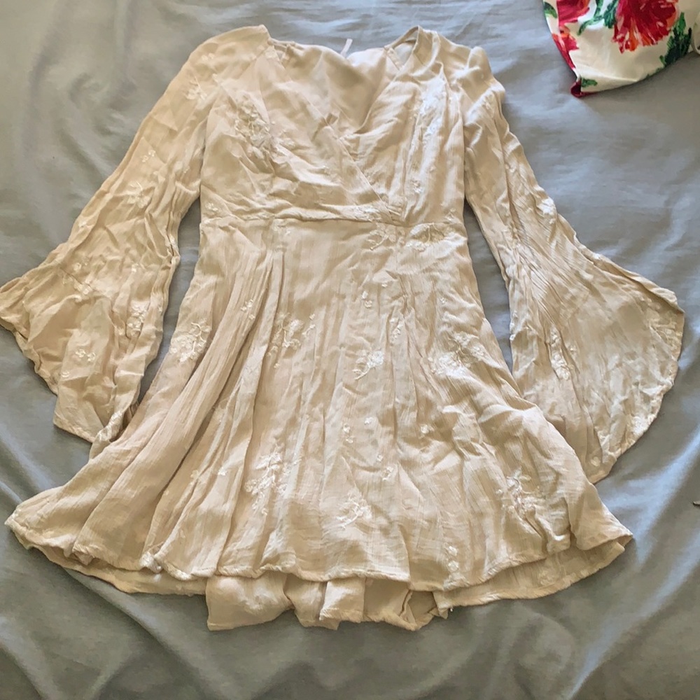 Free people jasmine embroidered mini preowned 8